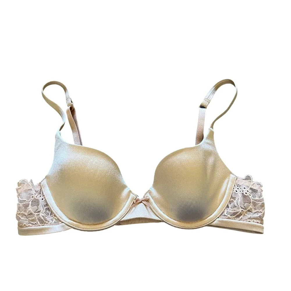 Victorias Secret Nude Lace Trim Push Up Bra 34A Champagne Shimmer 5237